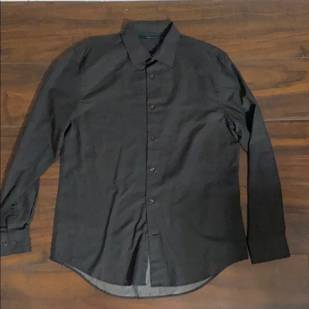 Perry Ellis Men’s Black Long-Sleeve Shirt